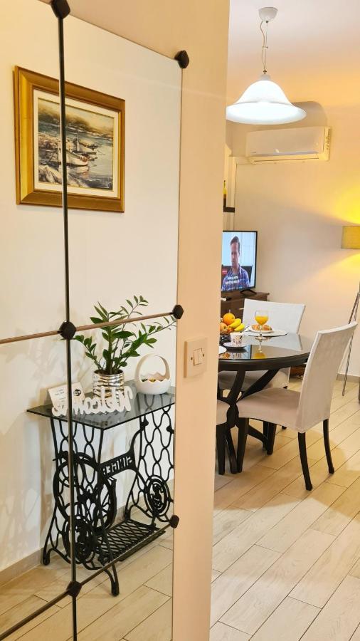 Apartment Sara Poljud Split Exterior foto